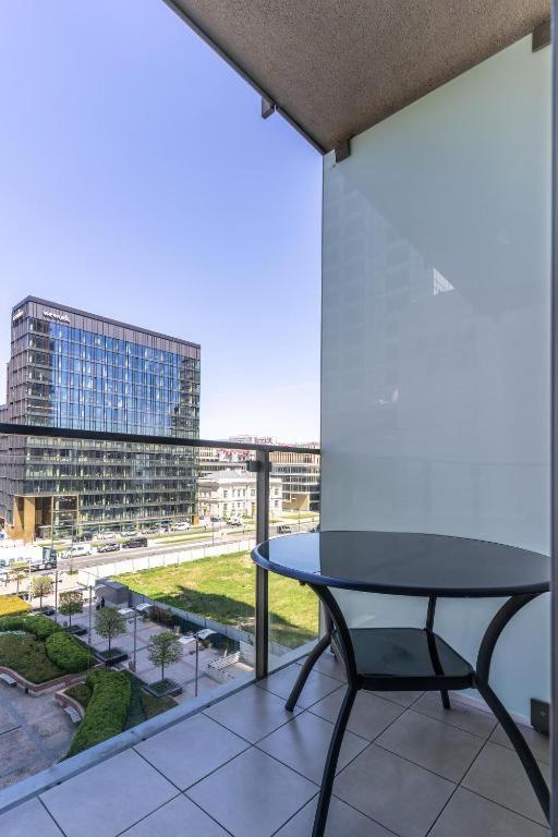 Platinum Tower - City Center - Golden Apartments Varsó Kültér fotó