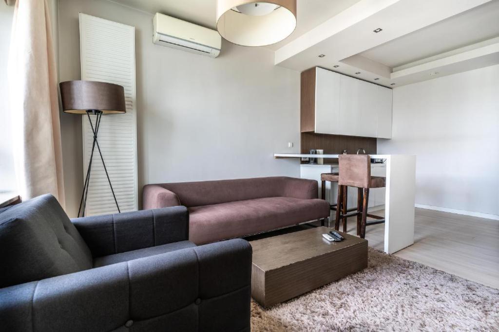 Platinum Tower - City Center - Golden Apartments Varsó Kültér fotó