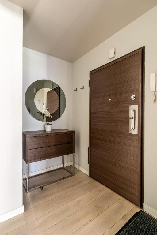 Platinum Tower - City Center - Golden Apartments Varsó Kültér fotó