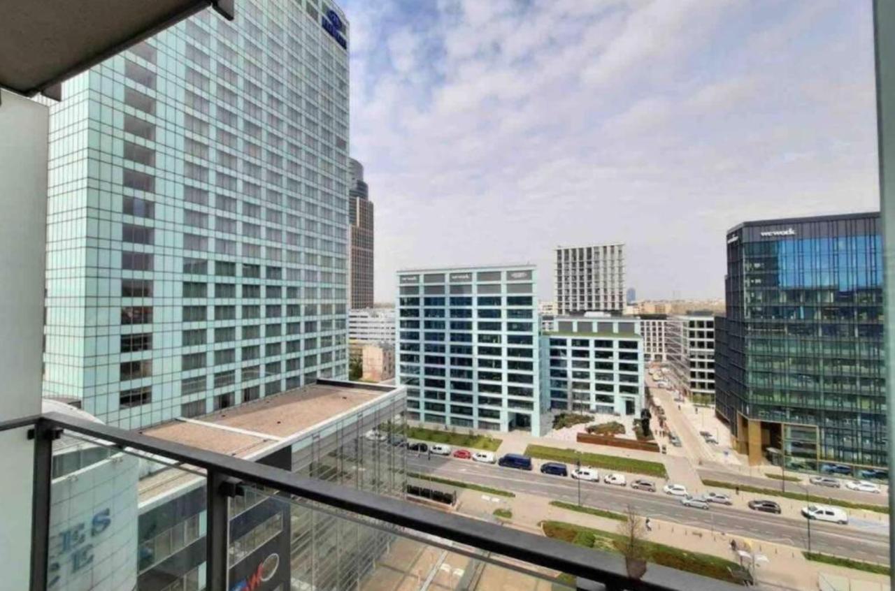 Platinum Tower - City Center - Golden Apartments Varsó Kültér fotó